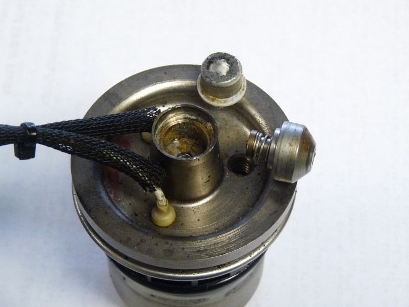 Cleaning injectors I got this far Barnacle Bill's Marine Supply